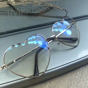 Clear heart glasses